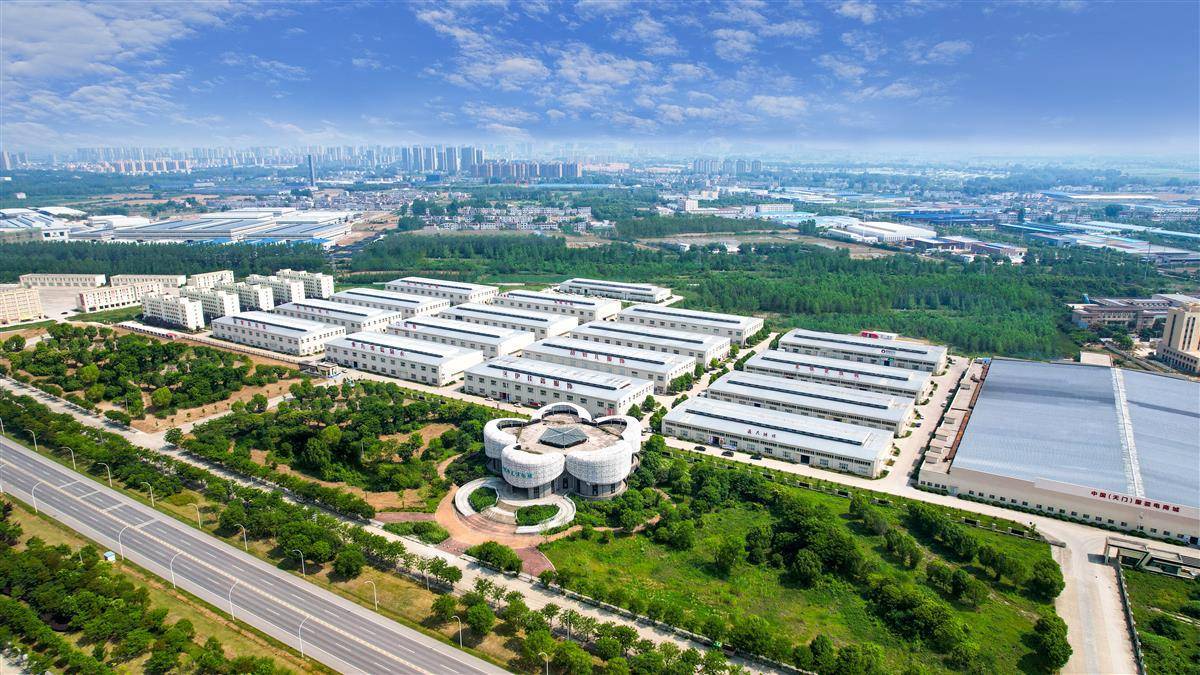 天门观察丨“归雁经济”如何催生新质生产力?天门纺织服装产业崛起调查(图4)