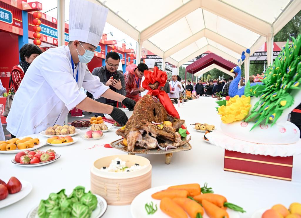 在黄河的一个小镇上发现了中国对新时代中国文