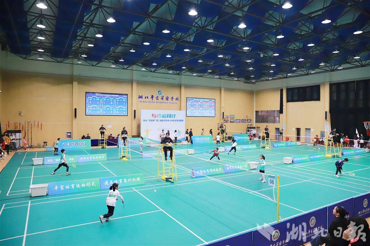 ģһ人83ѧУ500ѧëഺ