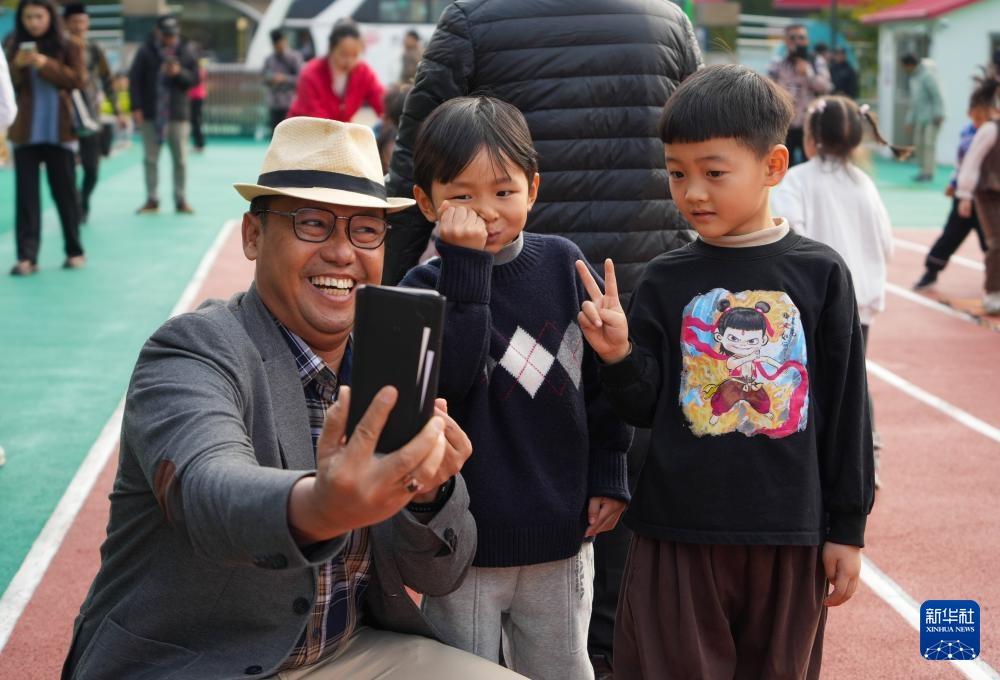 镜头连接中外丨跨越国界的乡村智慧：印尼“村