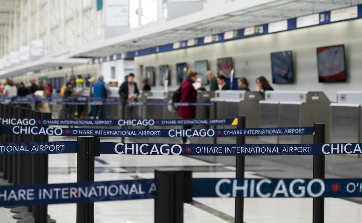 由于恶劣天气，全美有100