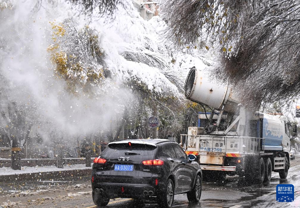 新疆多地降雪