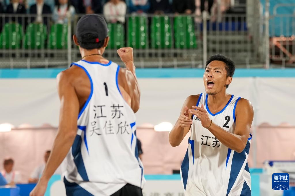 全国丨沙滩排球锦标赛-男子决赛：江苏队吴嘉欣