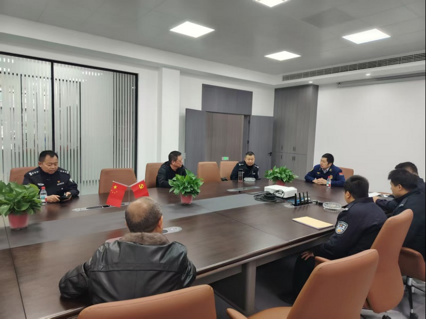 松滋消防与公安部门联合开展中心城区“九小片区”消防安全执法培训活动