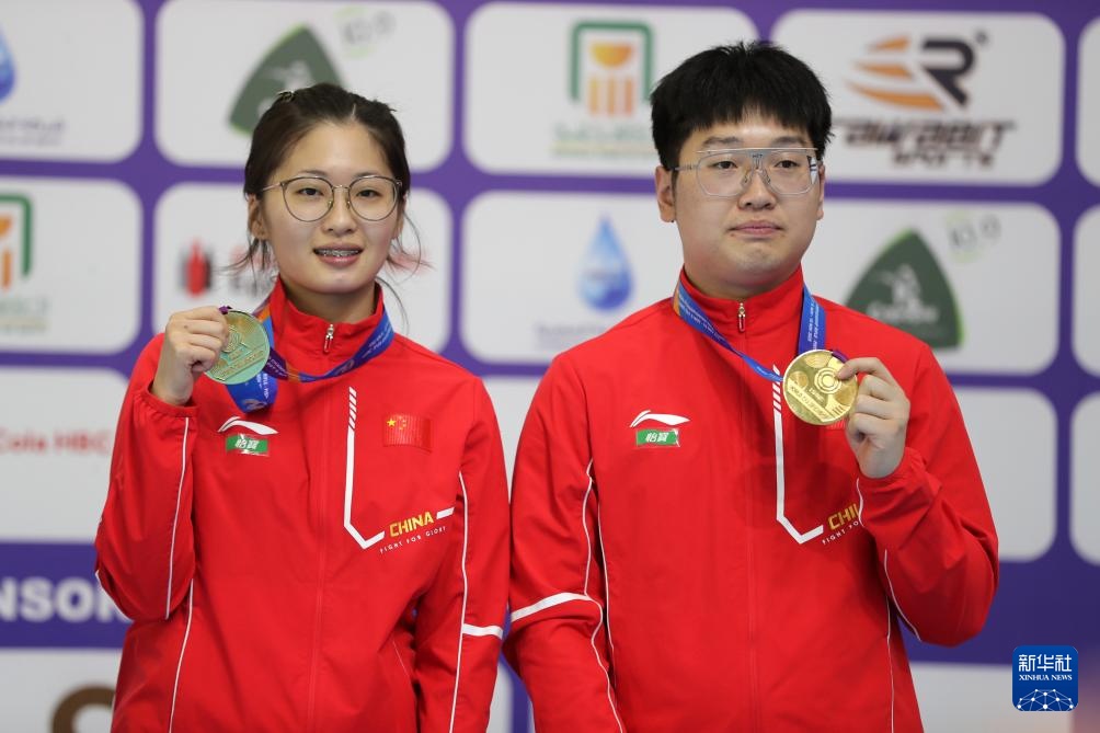 世界射击锦标赛姚晨勋/付凯夺得10米气手枪混合