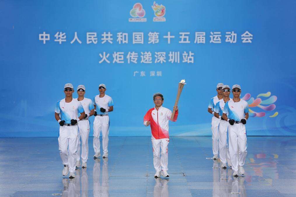 ȫ˻ʷ״ο羳洫ݽص㡢ĸнУ䱸ͬ롣