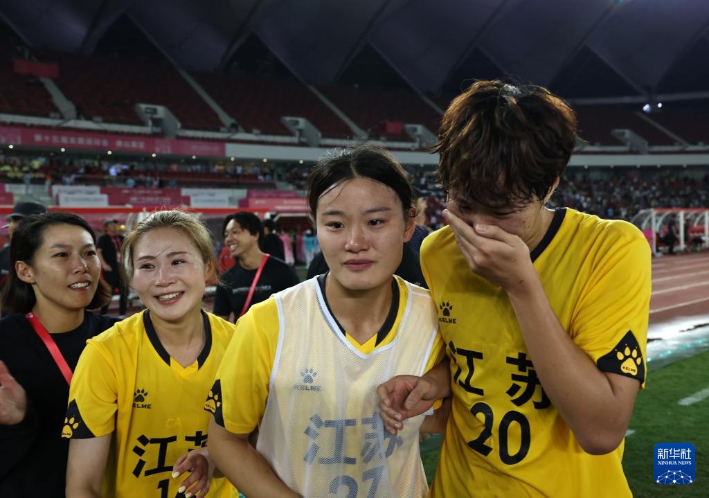 全国锦标赛丨成年女足：江