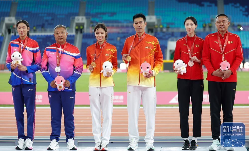 全国锦标赛|肖雨绮获女子田径跳高冠军