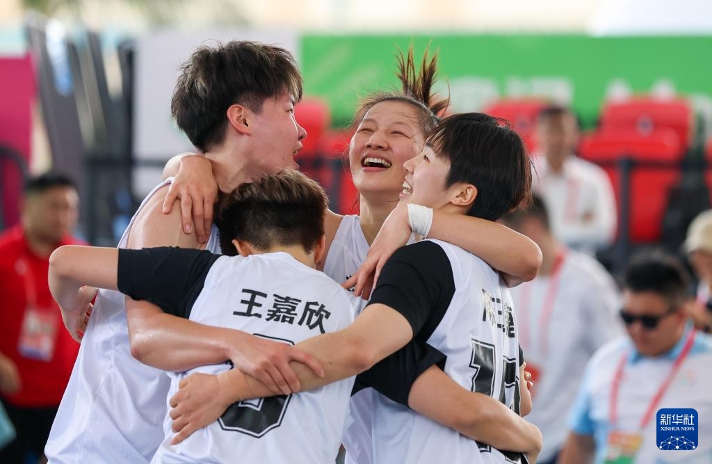 全国赛丨女篮半决赛3：湖北队晋级决赛