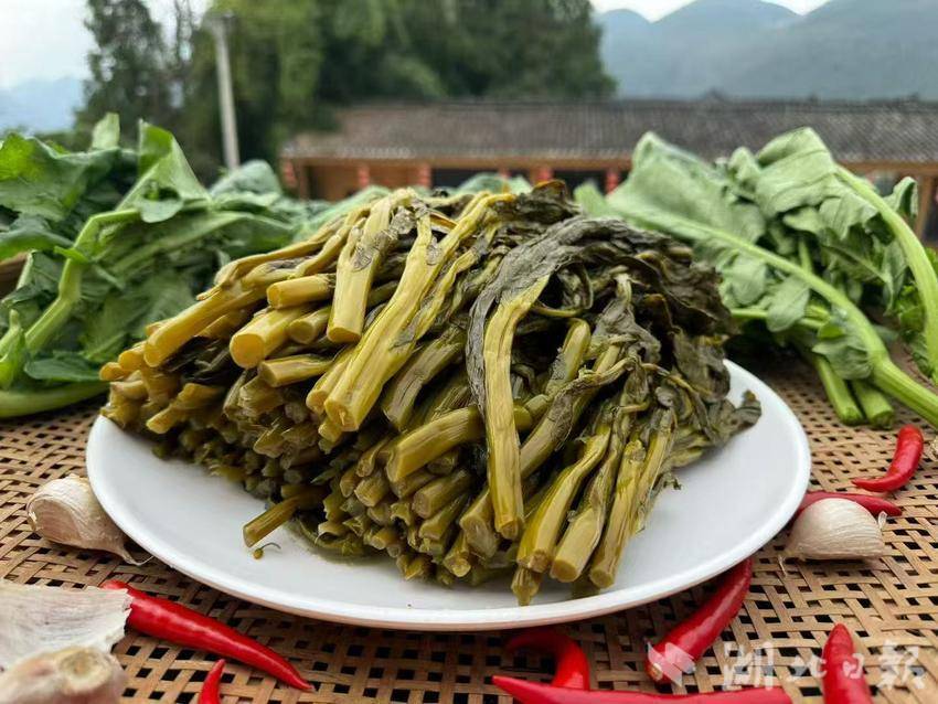 恩施市崔家坡市：古老酸菜技艺入选市非