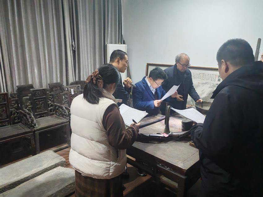 大布市为“红色家族”新增500件宝物；战争遗迹