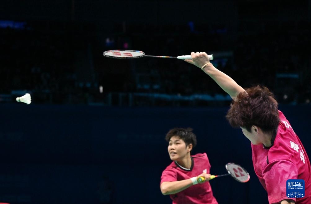全国锦标赛|羽毛球-女双决赛：黄东萍/谭宁获胜