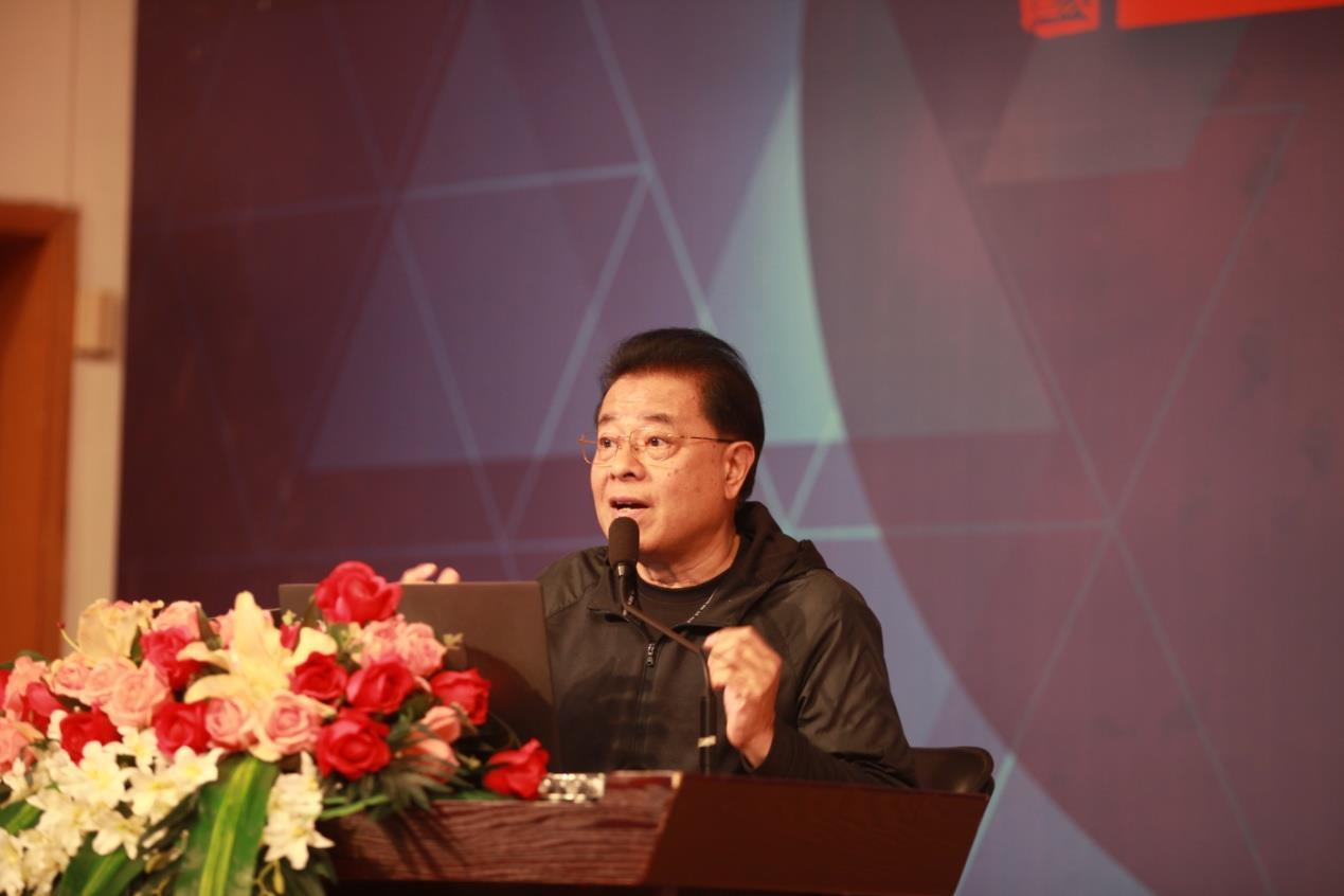 ½ι人ͼݽͨǹ£ǲƤ