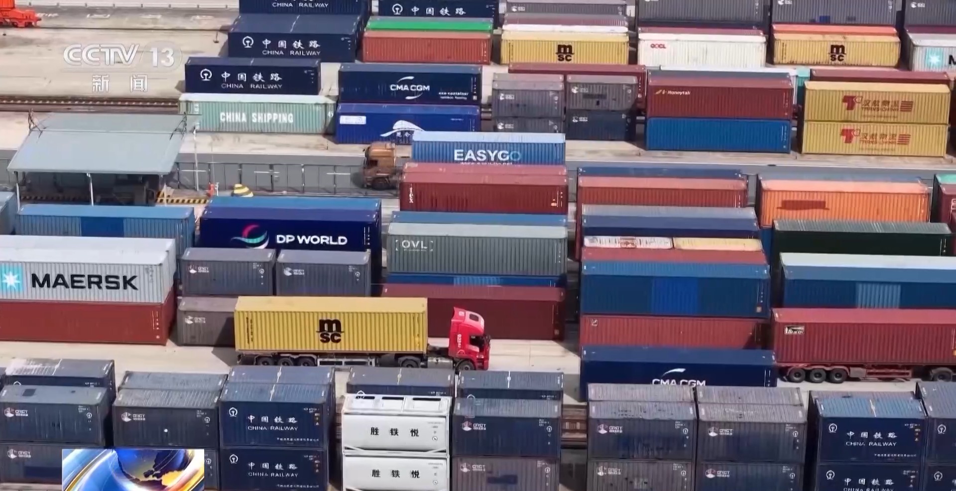 视频丨中欧班列装载结构持续优化。去年高附加值货物占比超过60%。