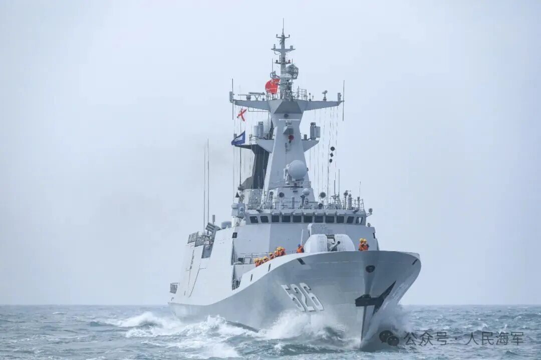 我们收到温州船救人的消息。