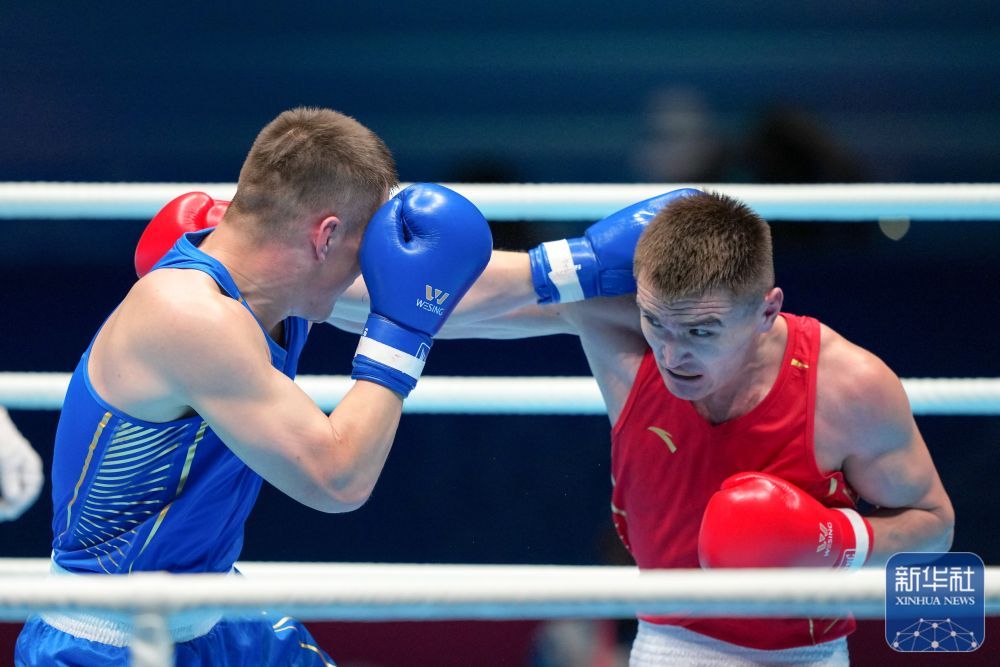 全国锦标赛|拳击-男子80公斤级四分之一决赛：亚