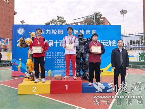 真木清精神铸就品格，五种教育同时开花结果：