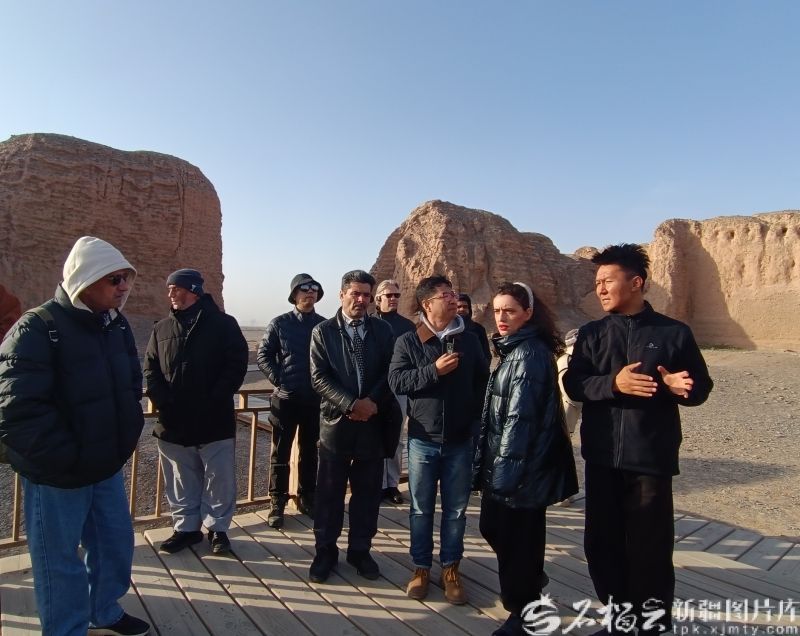 触摸千年文化脉络，见证多元融合，海外大学教