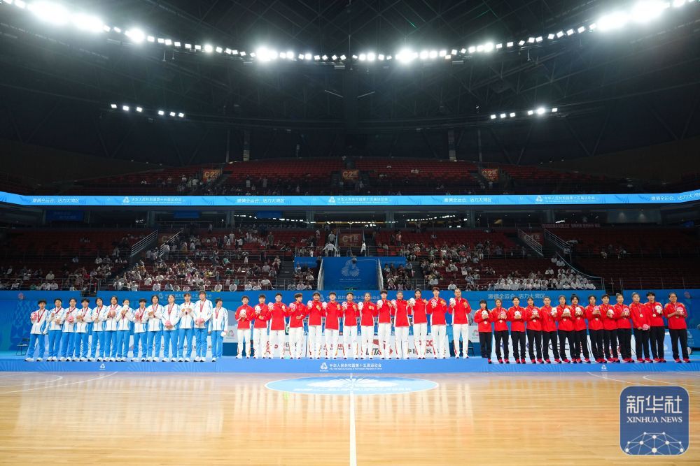 全国锦标赛丨四川队夺得U-22女篮冠军