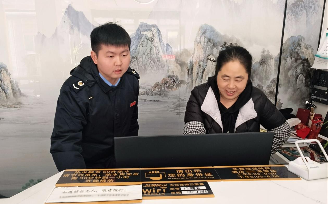 “鄂西屋顶”冰雪季以涉税服务开启