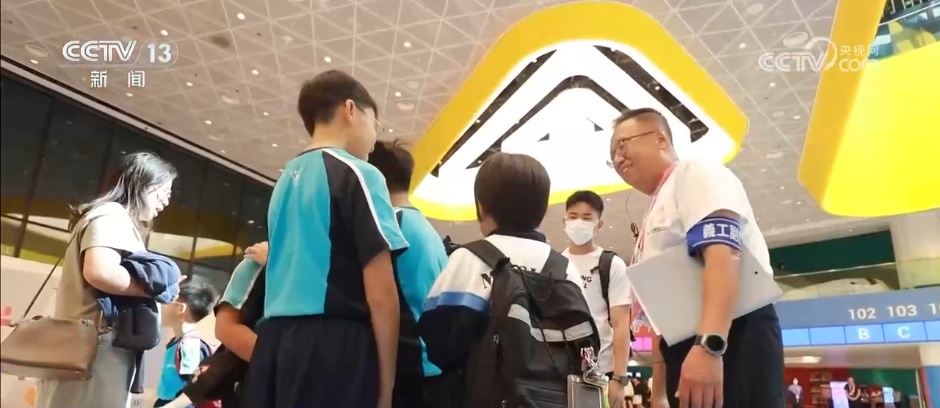 让我们为祖国感到骄傲，支