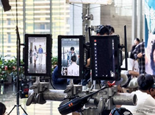 中国微短剧市场规模突破500亿元 首次超越电影票