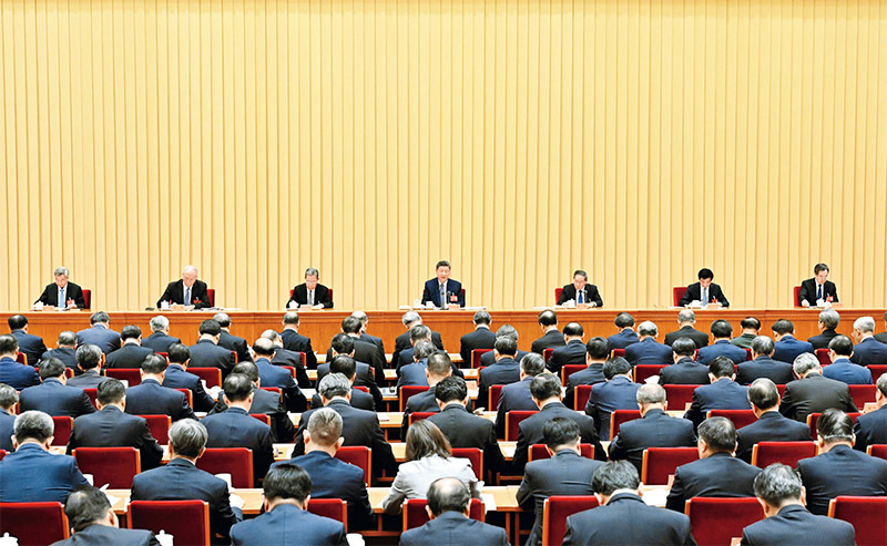 扩大内需是战略举措