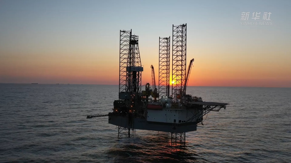 日本在渤海发现70亿吨油田