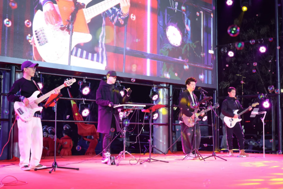 Konami长川夜市“暖冬Plus”