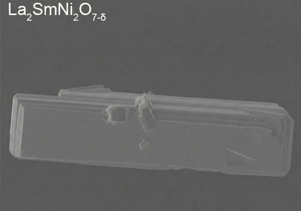 中国科学家刷新镍基超导体转变温度新纪录