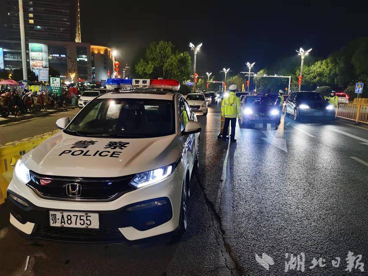 武汉市公开10起醉酒驾驶案