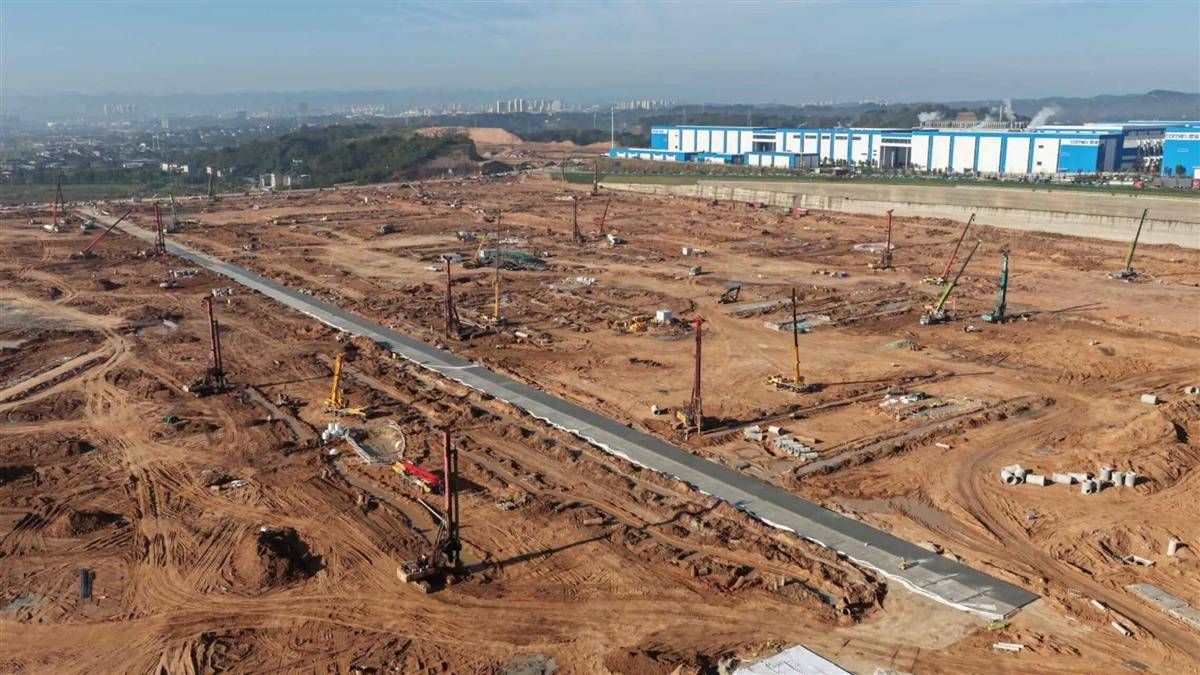 努力形成化工类化工产业集群