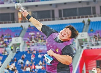 最后一投19米68,巩立姣:“以后就靠你们了”