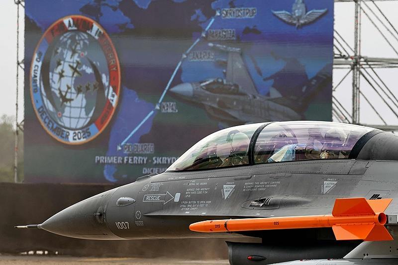 阿根廷从丹麦购买了第一批6 F飞机