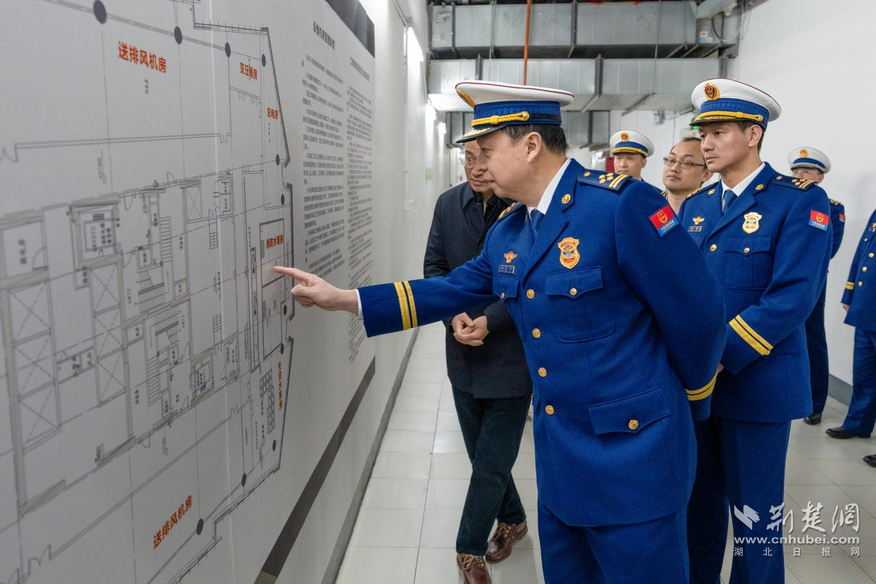 湖北消防“三支箭”千方百计筑牢高层建筑消防