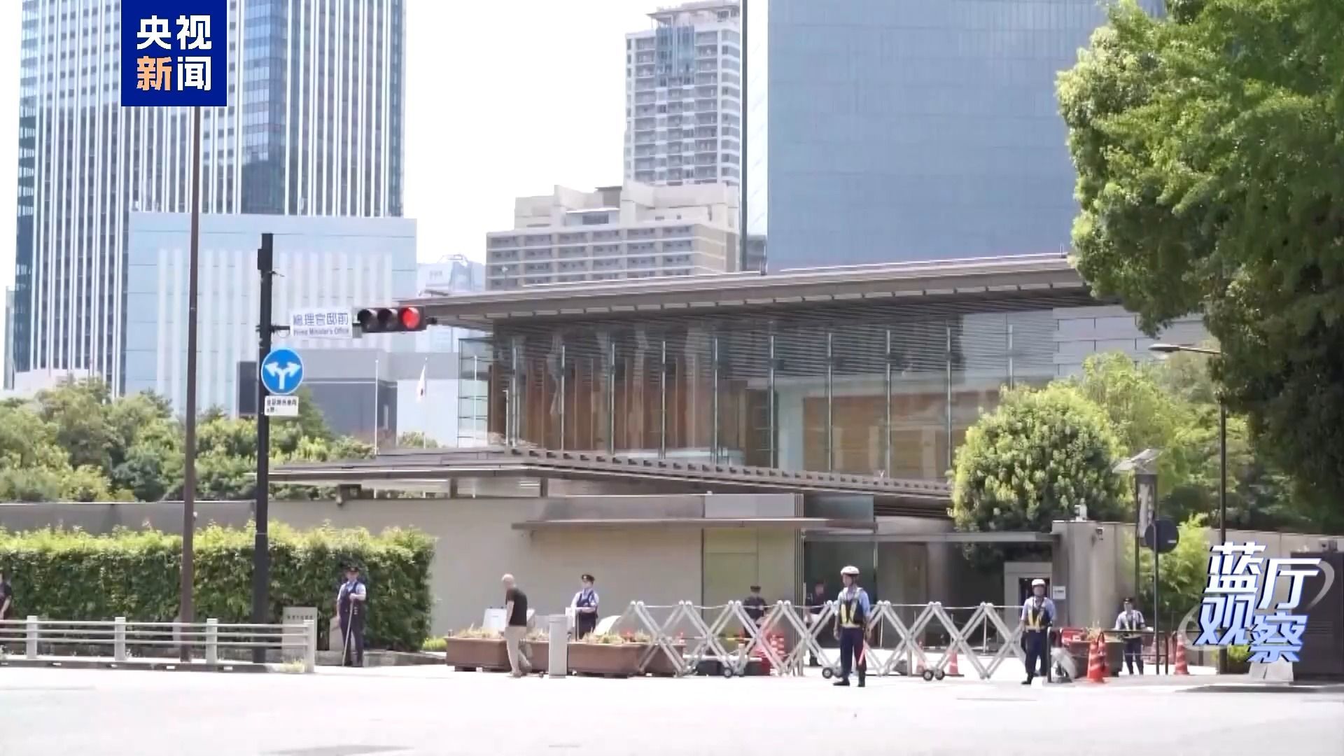 日本的国防开支逐年增加，军事实力不断增强和