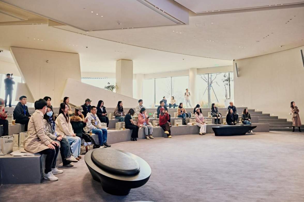 湖底藏着“生态合作队”