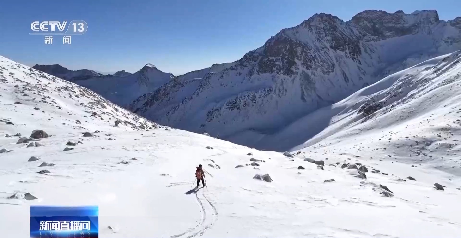 视频丨不只是看风景！四川“玩雪+雪火锅”成亮