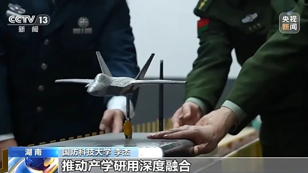 2��ﵽ700����ʱ�٣��ҹ����ڴ�����һ�������¼