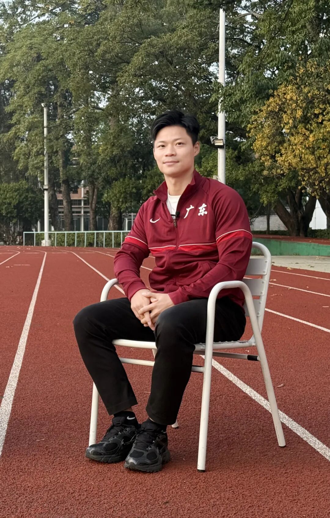 专访退休后的苏炳添：他突破极限，也找到极限