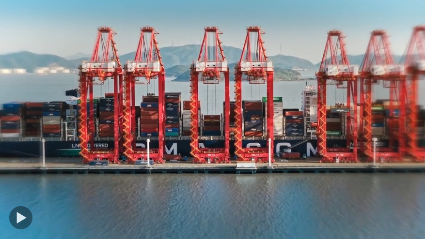 港口年集装箱吞吐量突破4000万箱，是什么概念？