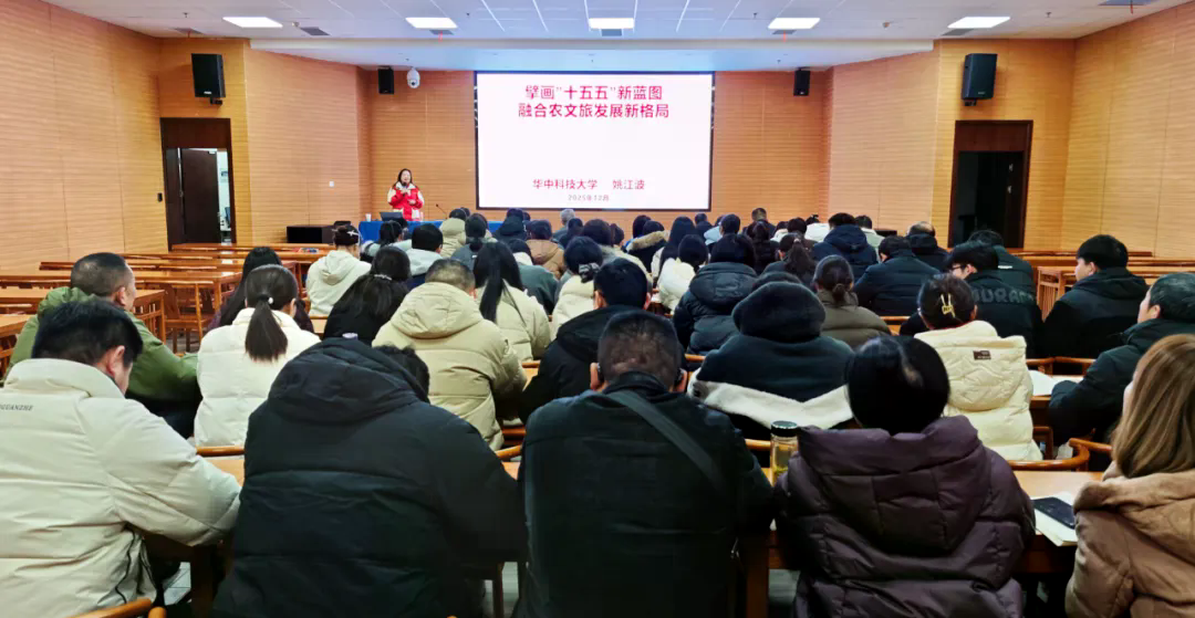 华中科技大学马克思主义学院“百马行动”宣传