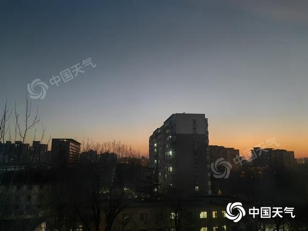 北京未来三天晴朗干燥模式持续 明天阵风可达6至7级