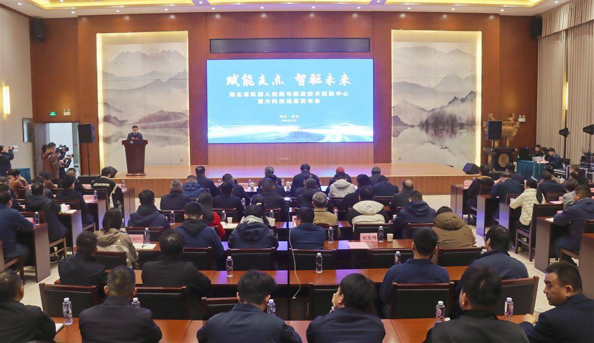 粗细如筷子，握力超成人！鄂产机器人灵巧手引来多个合作项目