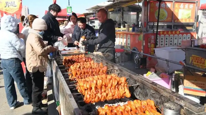 好评中国丨4亿人次的曹洼大集，凭什么火了