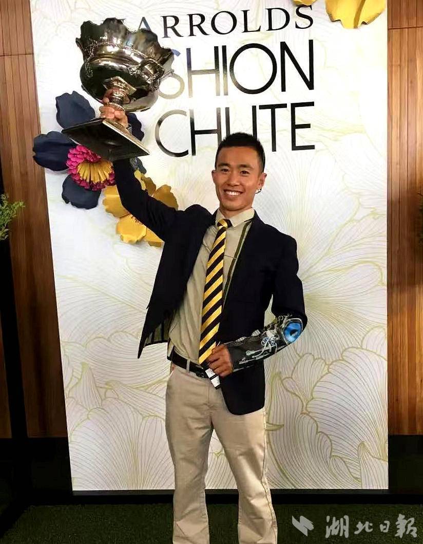 秦勇：大山儿子的“骑马人生”