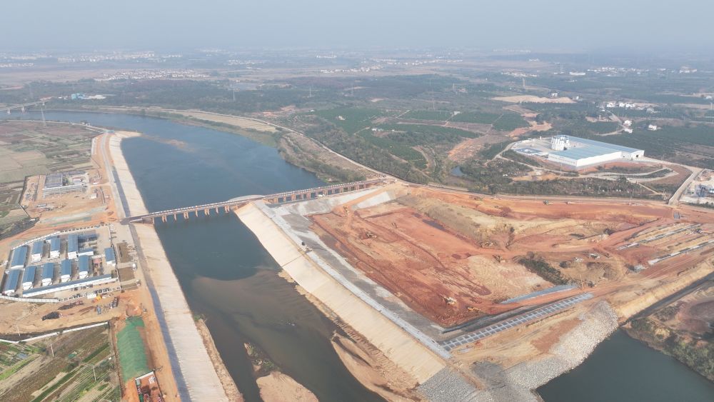 战胜“十四五”，打赢决战。