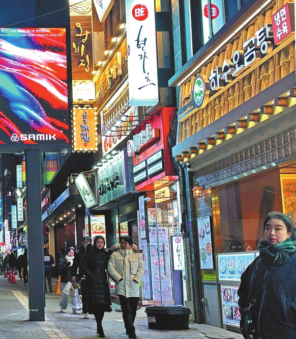 Chinese visitors to South Korea soar, topping Japan