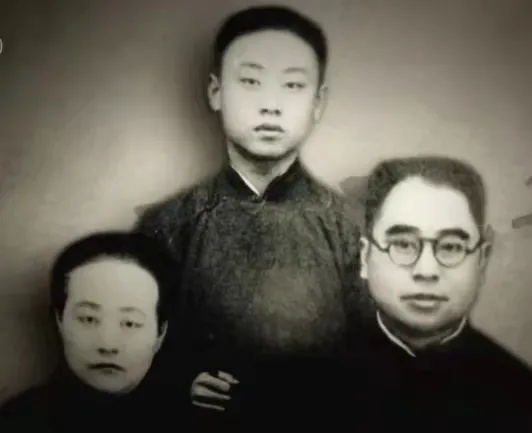 首次公开！这是70多年前于敏的工资条
