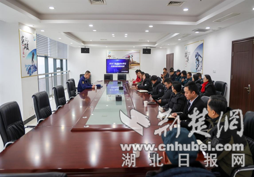  荆门市掇刀区组织高层场所消防安全责任约谈与专项培训